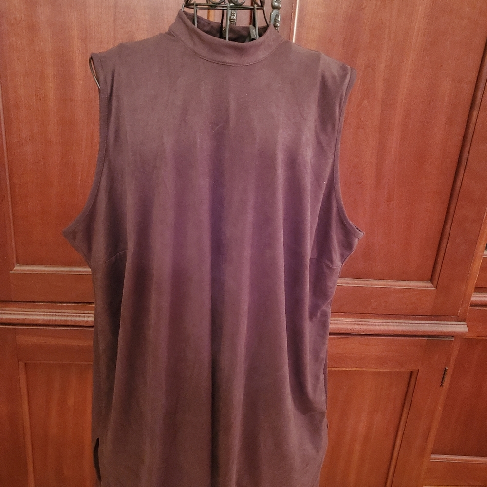 New Chicos Travelers Brown Top Size 3